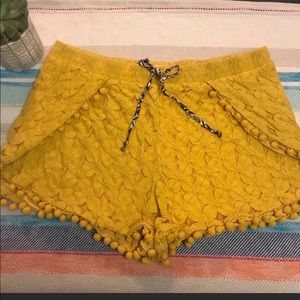 Xhilaration Yellow Floral Crochet Knit Shorts XXL